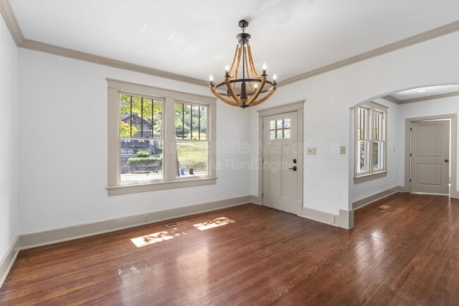 Building Photo - 819 Federal St