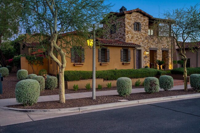 Building Photo - 10287 E Diamond Rim Dr