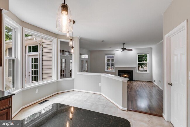 Building Photo - 21354 Fultonham Cir