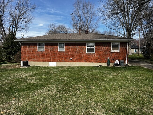 Building Photo - 5506 Locust Way