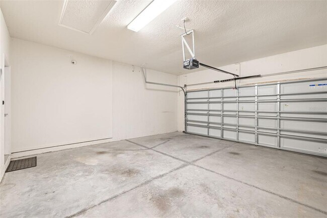 Building Photo - 13562 Paddington Wy