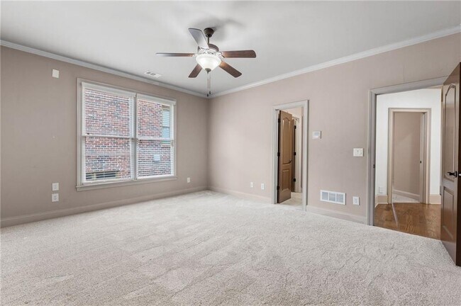 Building Photo - 3574 Druid Walk