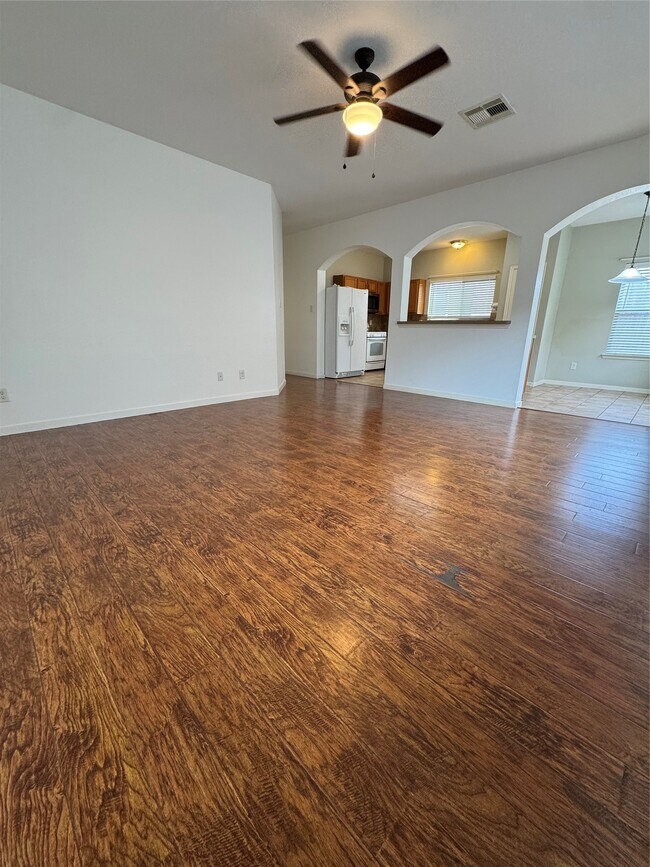 Building Photo - 20507 Providence Point Dr
