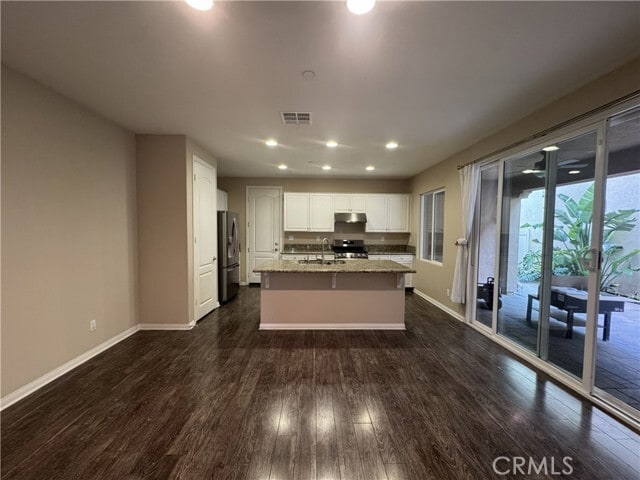 Building Photo - 14584 Narcisse Dr