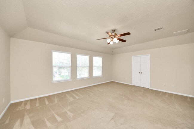 Building Photo - 11034 Kelly Hill Ct