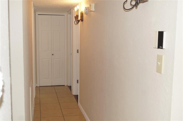 Building Photo - 1217 Blanco Ln