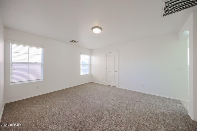 Building Photo - 2030 N 78th Glen