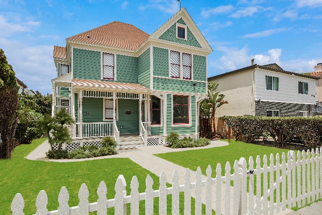 Building Photo - 3718-3726 First Ave.