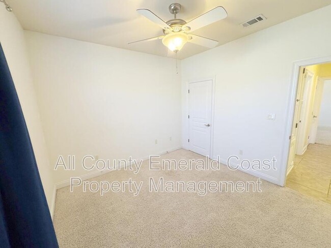 Building Photo - 4403 Sonoma Cir