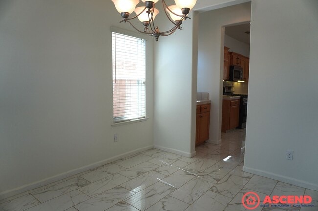 Building Photo - 2226 Via Tuscania Ave