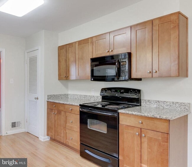 Building Photo - 5025 Cockney Ct