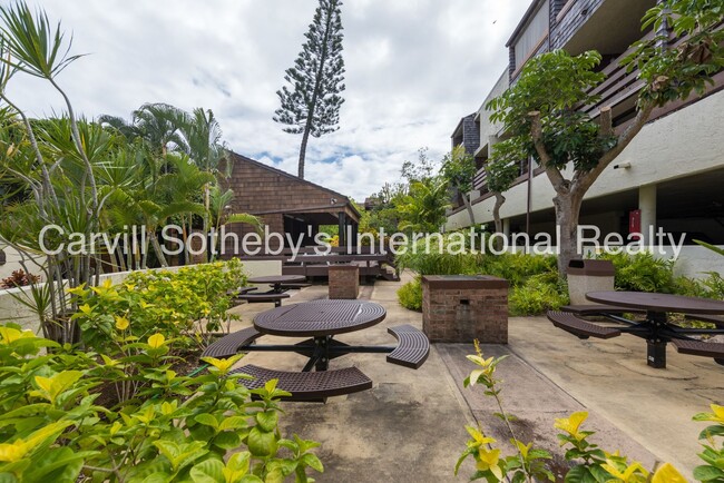Building Photo - 1015 Aoloa Pl