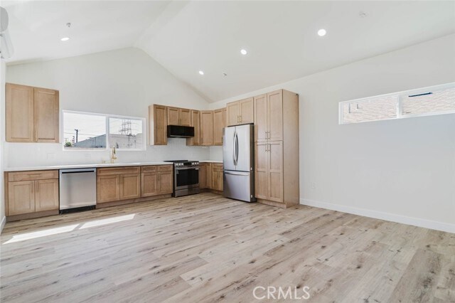 Building Photo - 5732 Willowcrest Ave