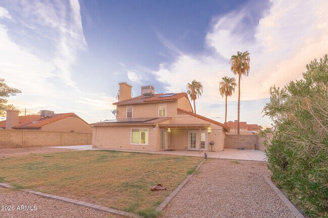 Building Photo - 5625 E Tierra Buena Ln