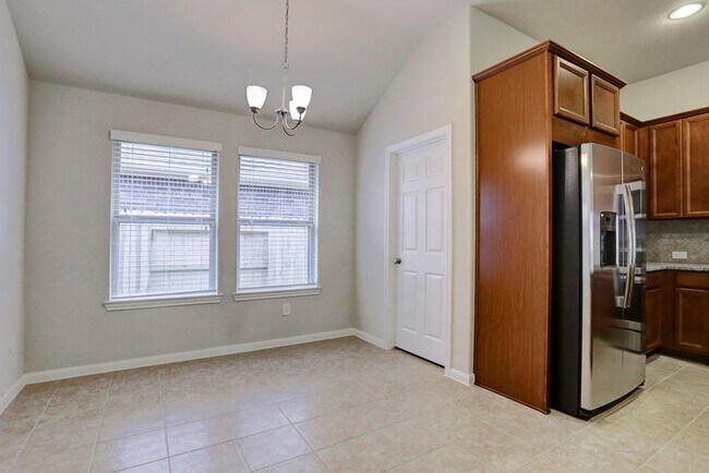 Building Photo - 17303 Verde Park Ln