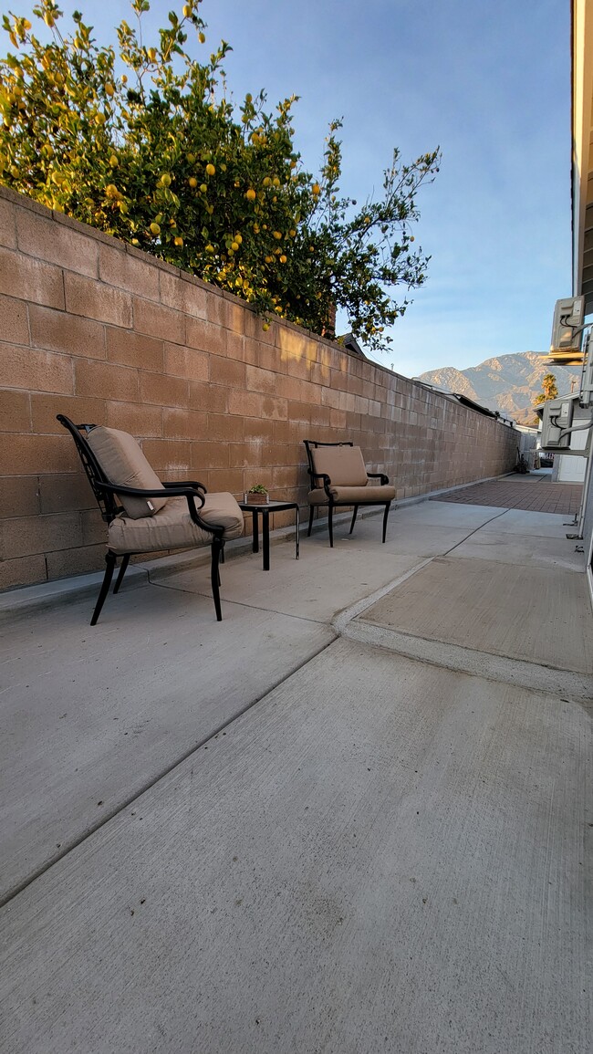 Patio area with mountain View - 8469 Avalon Ct