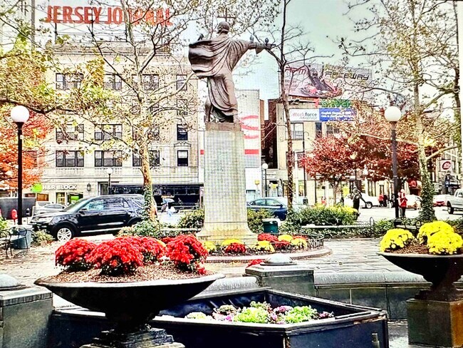 Primary Photo - 40 Vroom St