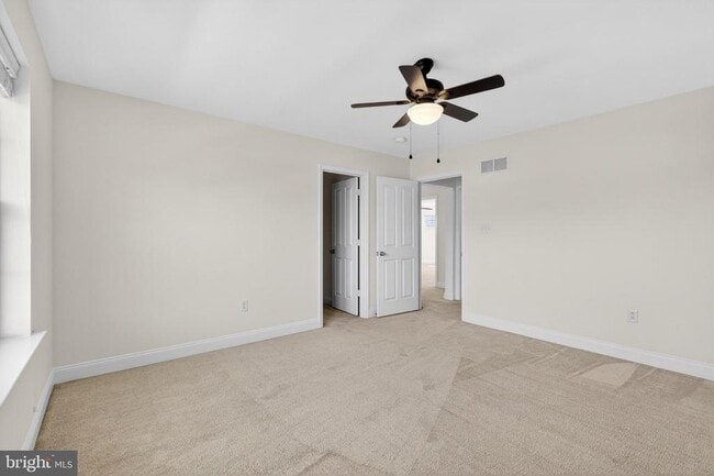 Building Photo - 2707 Henry Moore Ln