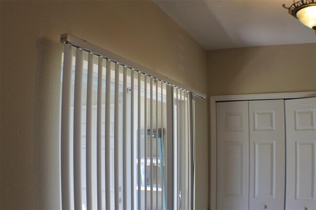 Building Photo - 3336 Santa Rita Ln