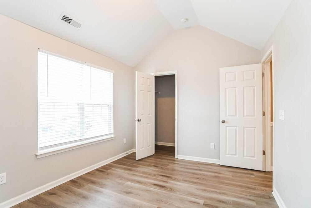 Building Photo - 2449 Reid Oaks Dr