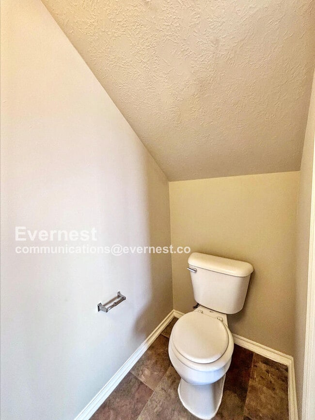 Building Photo - 14903 Sunset Bay Ct