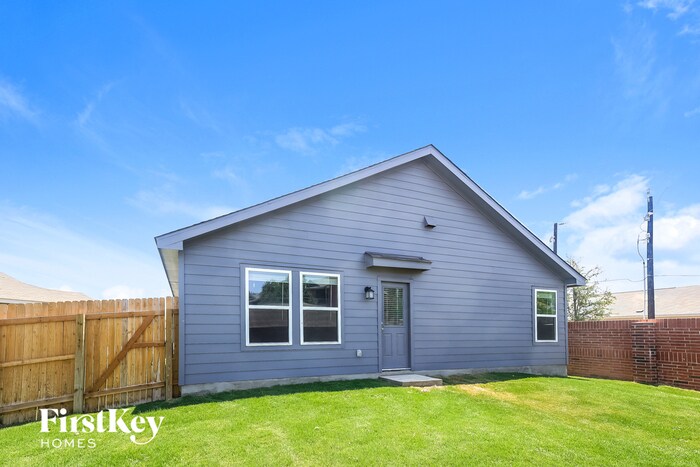 Building Photo - 1711 Morse Way