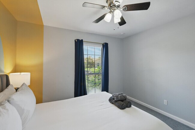 Building Photo - 3381 Sam Rayburn Run