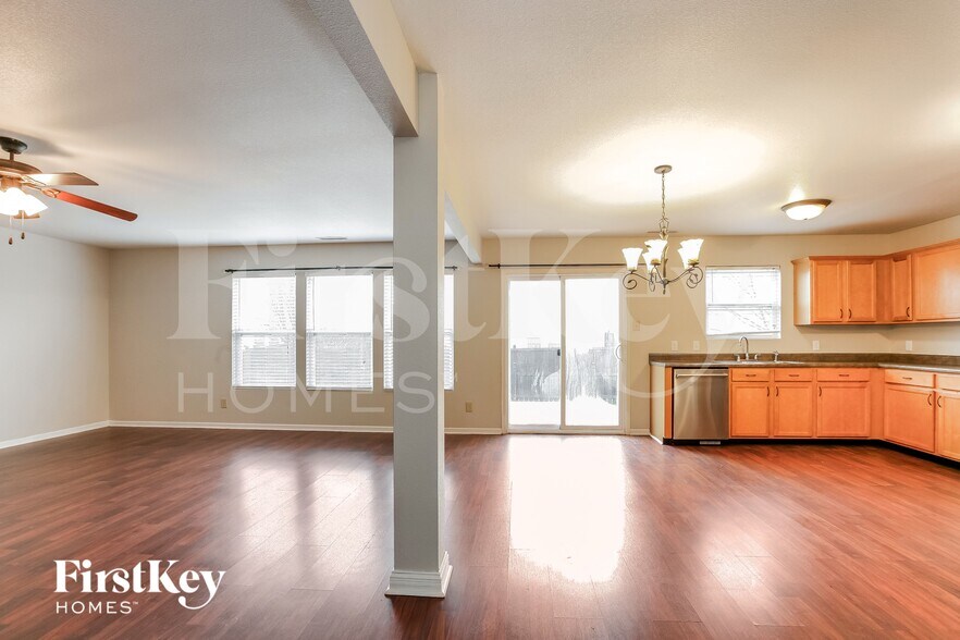 Building Photo - 8436 Burket Way