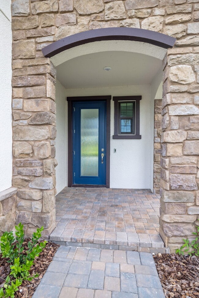 Building Photo - Estancia gated community 4-Bed Oasis with ...