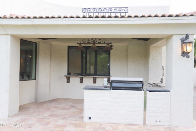Building Photo - 3306 E Jaeger Cir