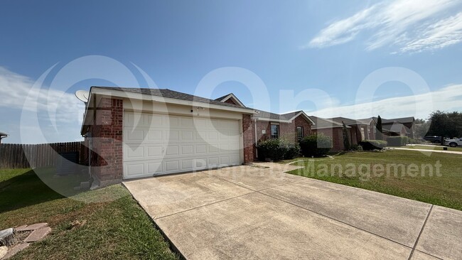 Building Photo - 114 Rio Grande Dr