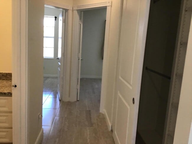 Building Photo - 2137 Tigris Dr