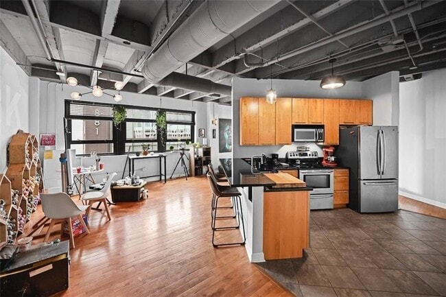 Building Photo - 878 Peachtree St NE