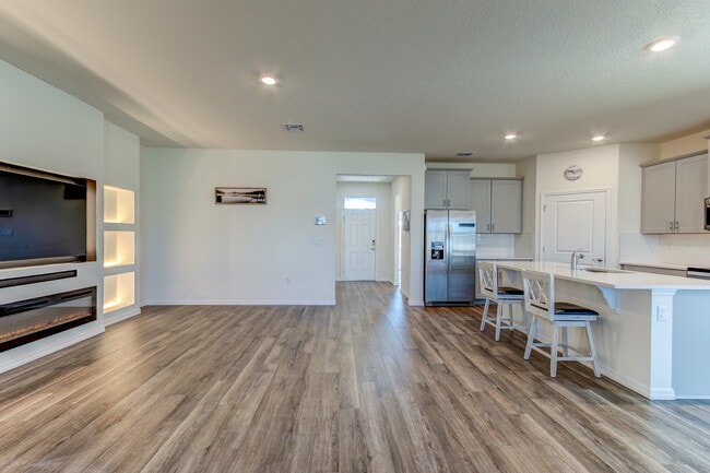 Building Photo - 339 Barebow Ln