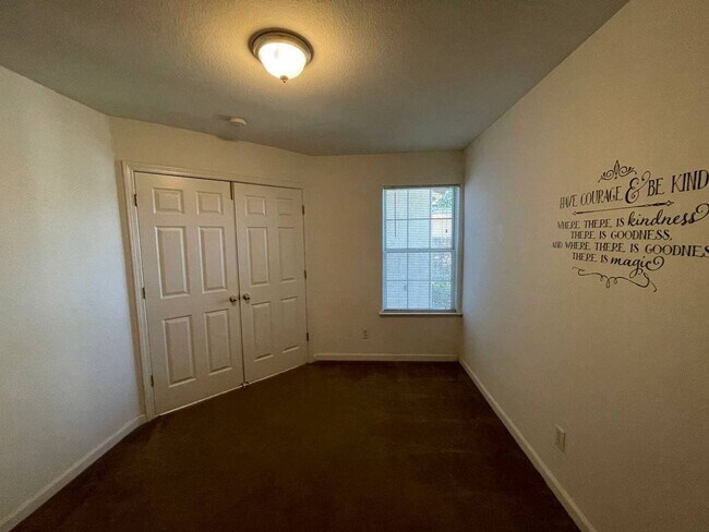 Building Photo - 6175 W Scott Ave