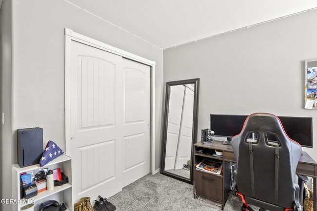 Building Photo - 13836 Summer Story Ave