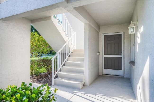 Building Photo - 1330 Derbyshire Ct