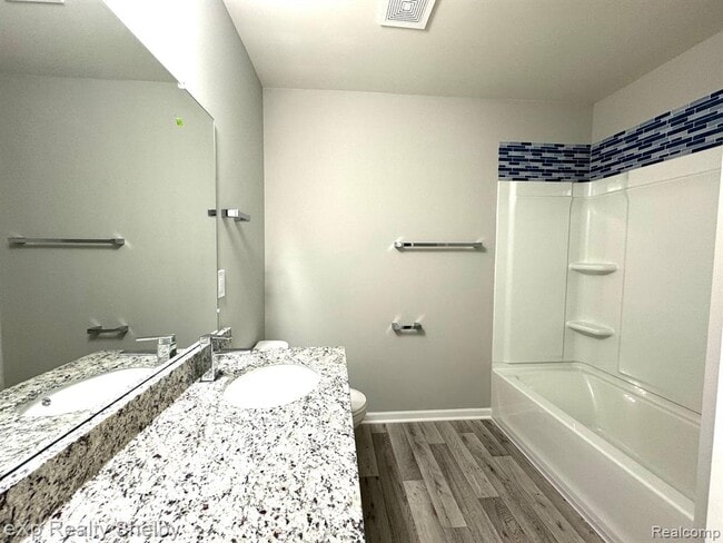 Building Photo - 49477 Hummel Dr