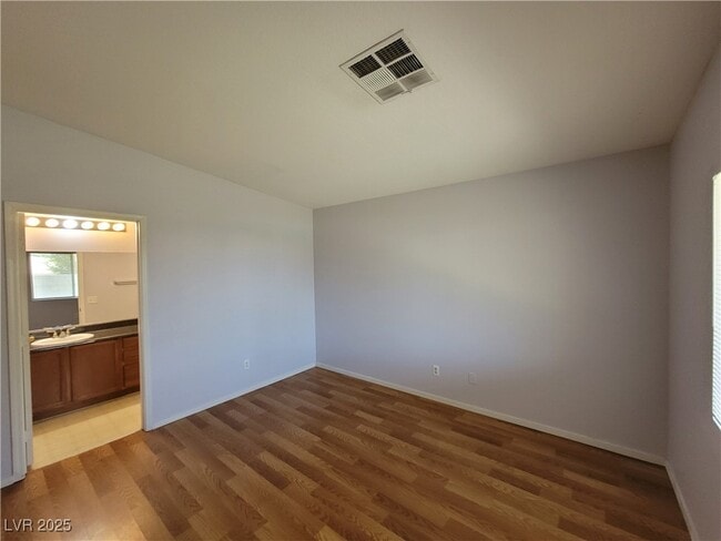 Building Photo - 5228 Mineral Lake Dr