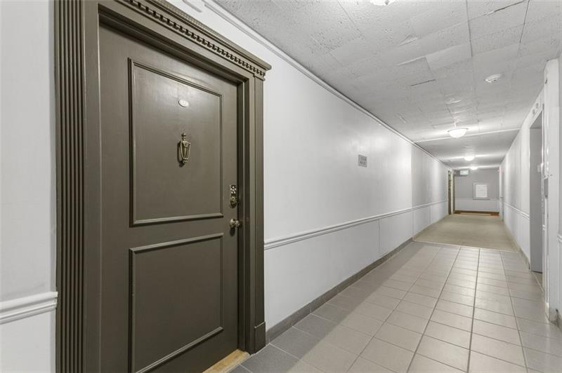 Entrance - 3060 Pharr Court North NW