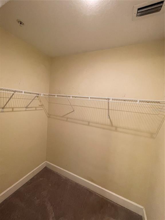 Building Photo - 101 S Eola Dr