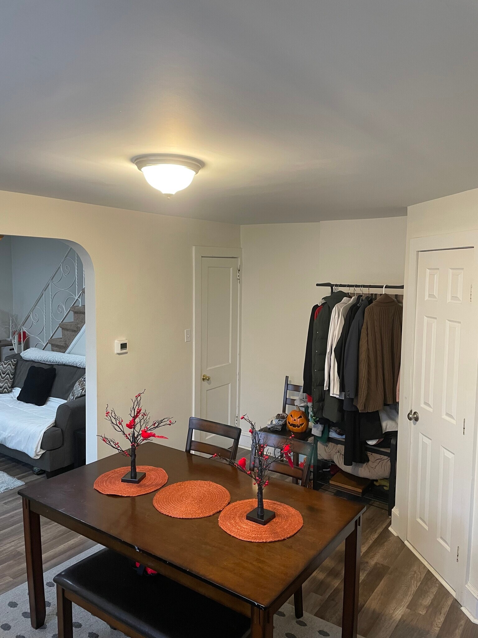 Building Photo - 108 Hasbrook Ave