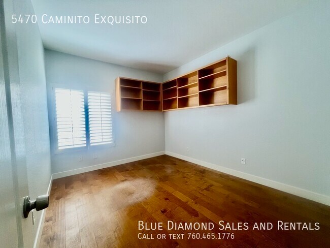 Building Photo - 5470 Caminito Exquisito