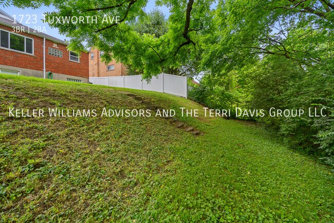 Building Photo - 1723 Tuxworth Ave