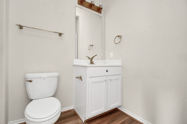 Building Photo - 25634 Royal Catchfly Rd