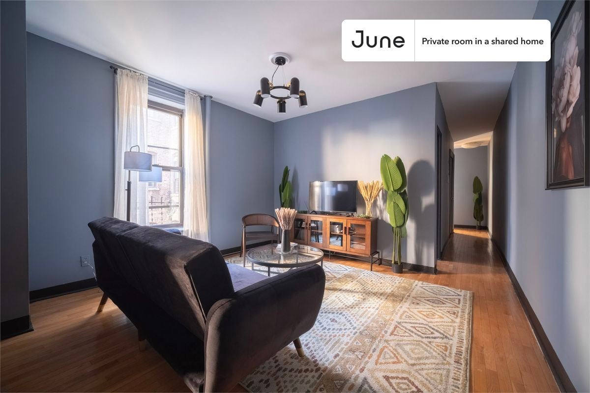 Building Photo - Room in Shared 4 bed/1 bath home in Hamilton Heights