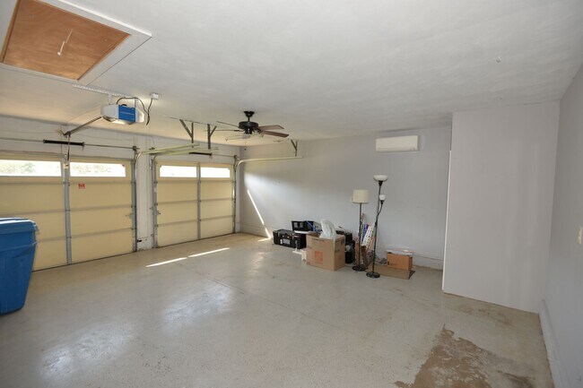 Building Photo - 1269 Brahms Dr