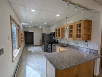 Building Photo - 72 Landmark Hill Dr