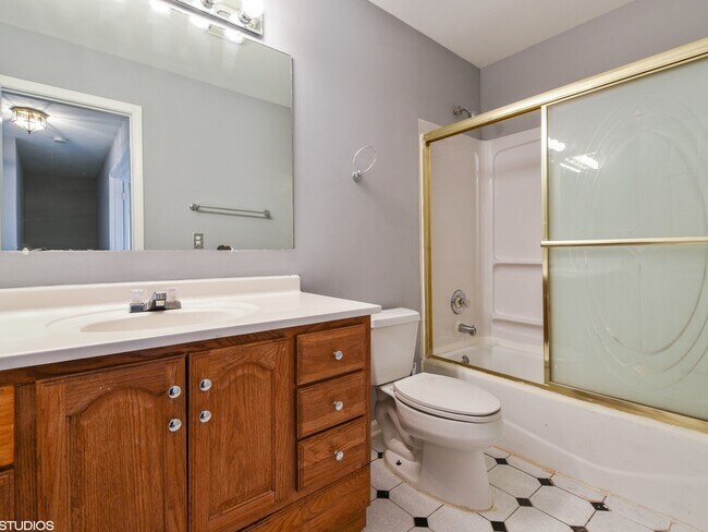Building Photo - 1312 Darlington Ct