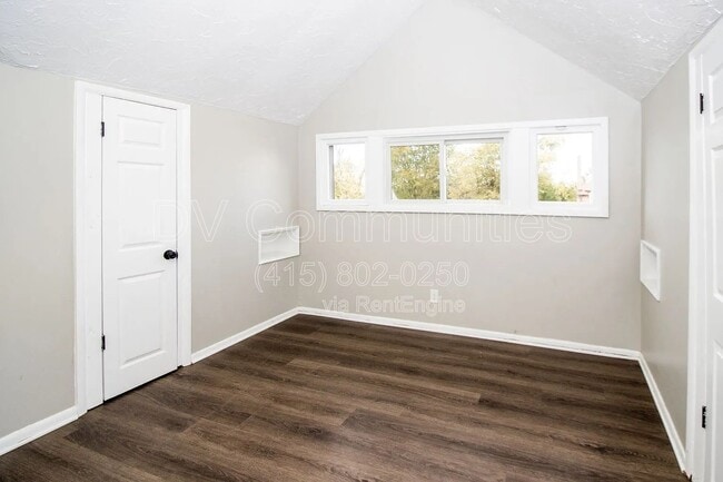 Building Photo - 5153 Cato St